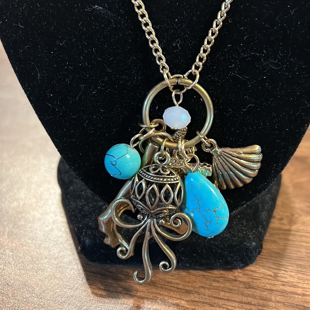 Necklace - Picture 7 of 7